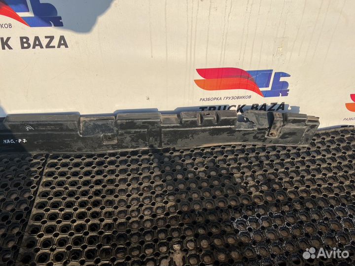 Накладка декоративная Renault Magnum