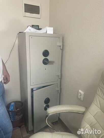 Вскрытие замков дверей, автомобилей