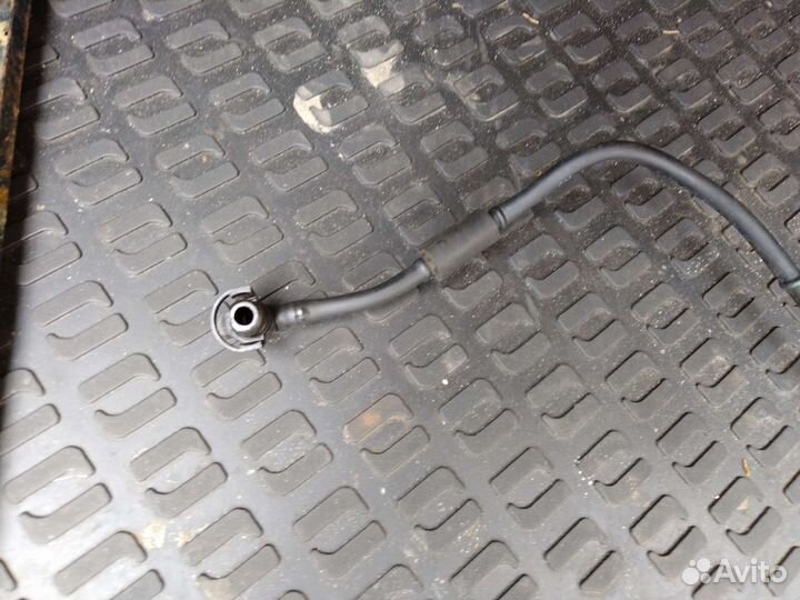 Трубка охлаждения дроссельной заслонки оригинал JM