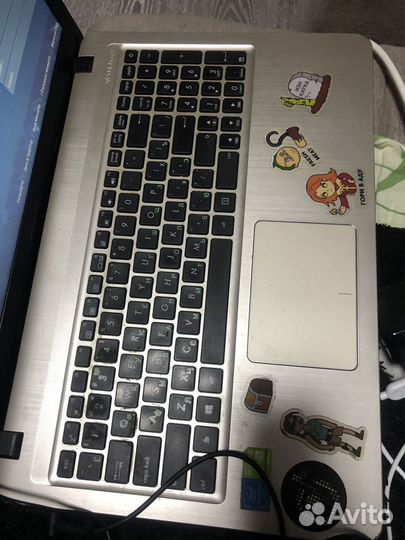 Ноутбук asus