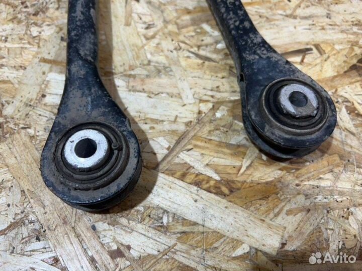 Рычаг задний Audi A5 купе 2.0 2010