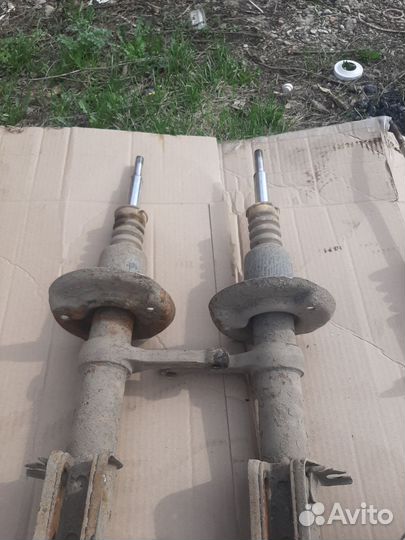 Стойки гранта