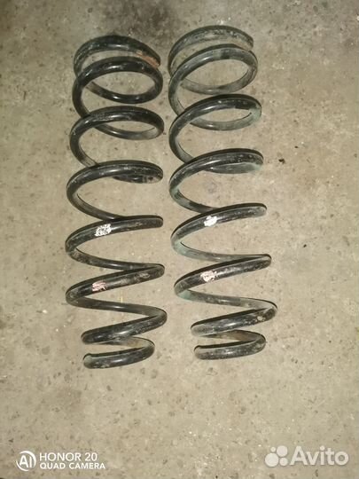 Пружины задние