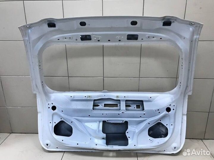 Дверь багажника рест электро привод
