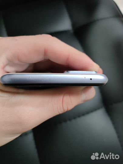 realme Q3s, 8/128 ГБ