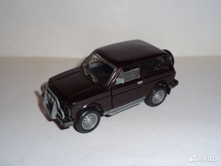 Ваз-21213 Нива модель автомобиля 1/43