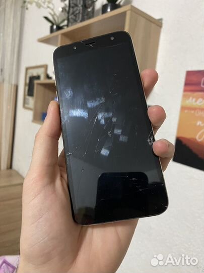 Samsung Galaxy A6, 3/32 ГБ