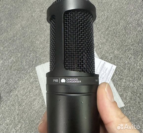 Студийный микрофон оригинал audio-technica AT2020