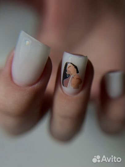 Комбинированный маникюр