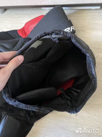 Вратарские шорты Bauer и нагрудник Bauer