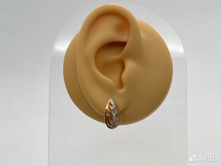 Золотые серьги 585 пробы