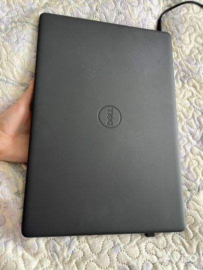 Ноутбук Dell Vostro 3500