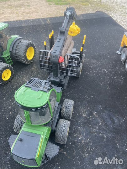 Игрушки bruder