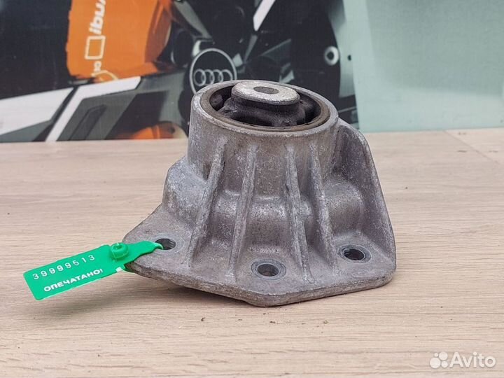 Audi a8 d3 опора редуктора задняя левая