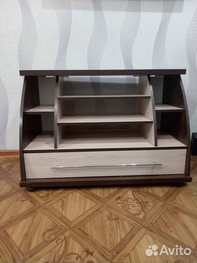 Тумба-комод под телевизор