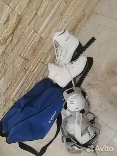 Коньки фигурные