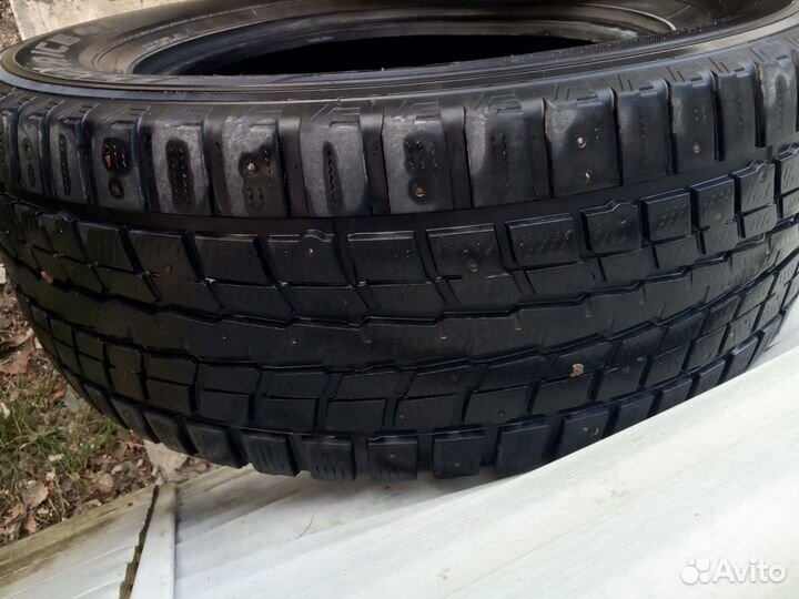 Dunlop SP Winter Ice 01 285/60 R18