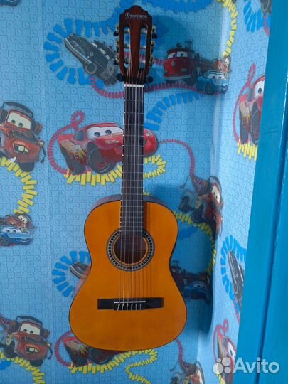 Классическая детская гитара 1/2