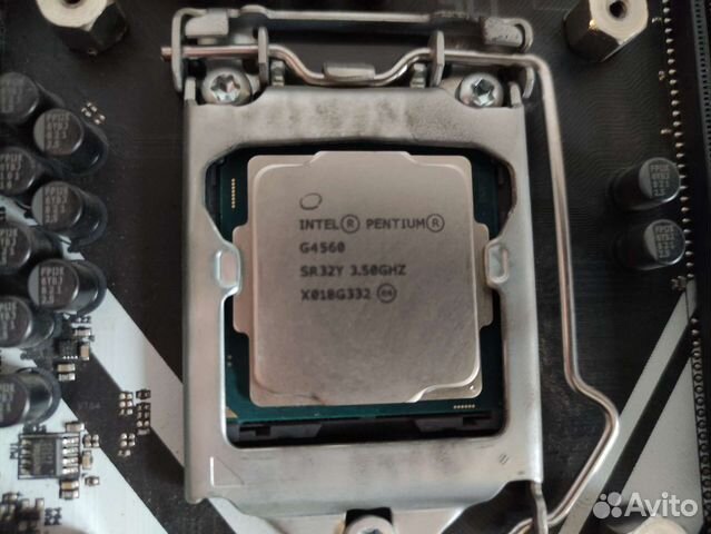Процессор Pentium G4560 (сокет 1151)