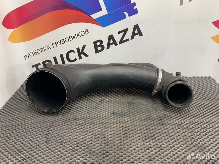 Патрубок воздушного фильтра Renault Magnum