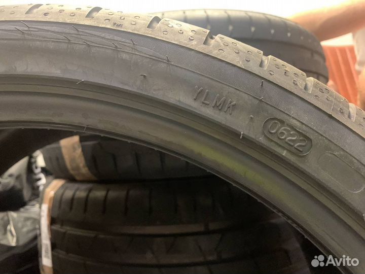 Nokian Tyres Hakka Black 2 235/35 R19 91Y