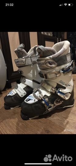 Горнолыжные ботинки