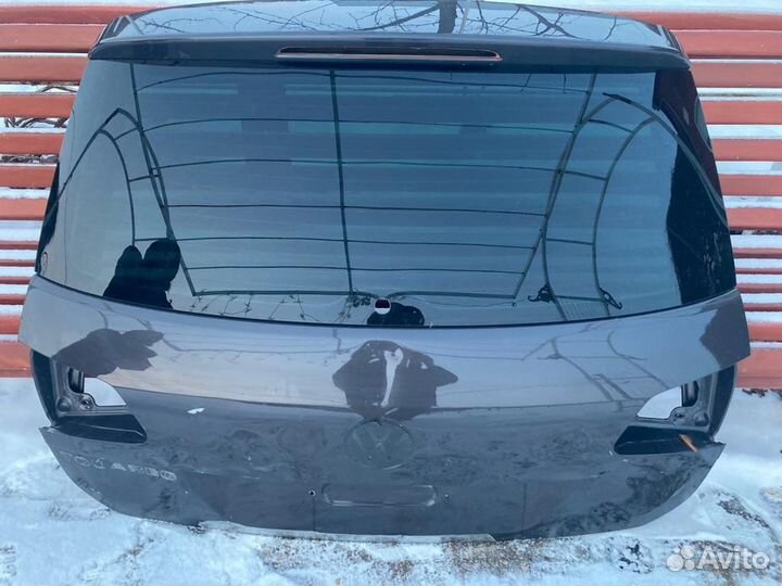 Крышка багажника VW Touareg NF