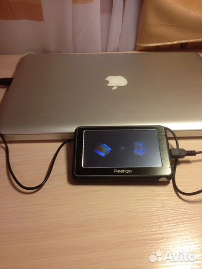 GPS-навигатор prestigio GeoVision 4200BT