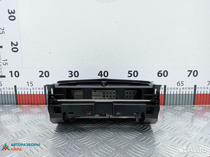 Дисплей компьютера Mercedes-Benz C-Класс W204/S204