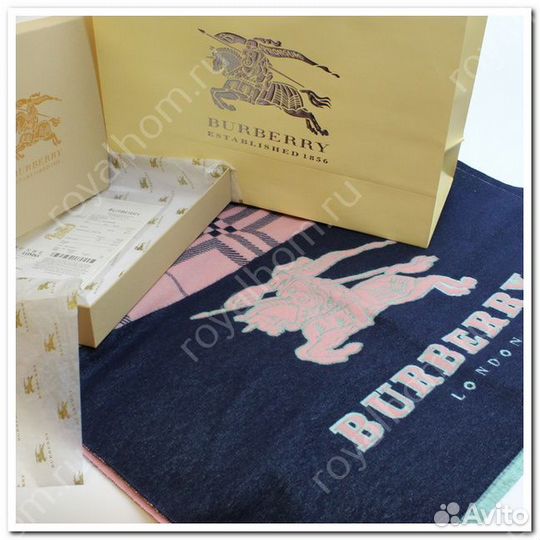 Палантин женский Burberry р.65x185 Кашемир