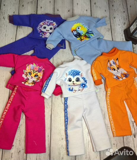 Спортивный костюм для кукол Паола Рейна