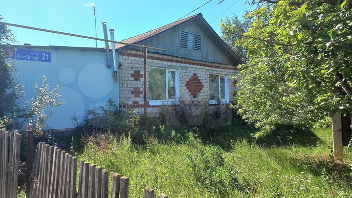 Дом 101,8 м² на участке 14 сот.