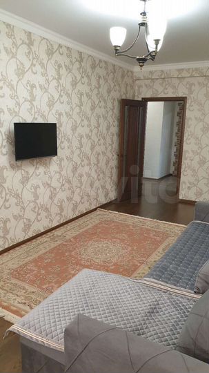 2-к. квартира, 64 м², 8/9 эт.