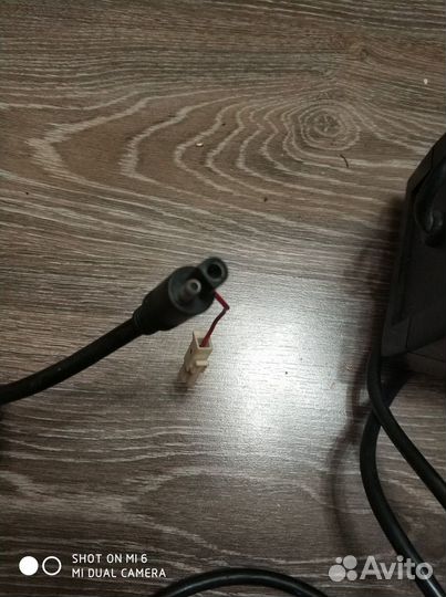 Блок питания для радиостанции Motorola