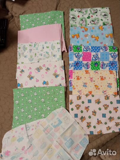 Пеленки и слюнявчики детские пакетом