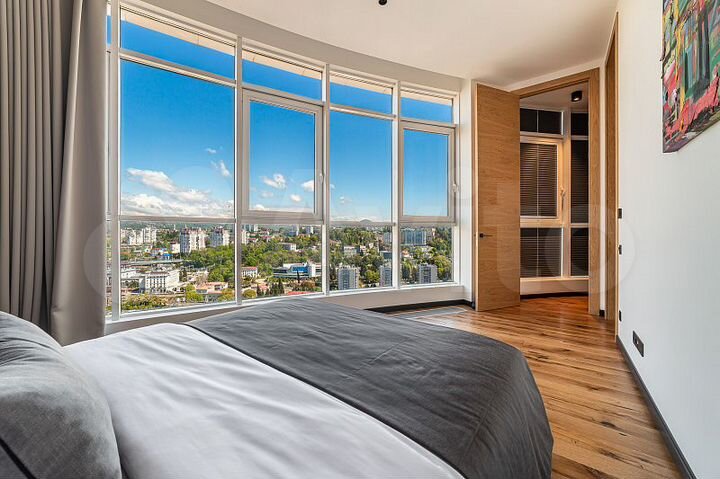 3-к. квартира, 90 м², 21/23 эт.