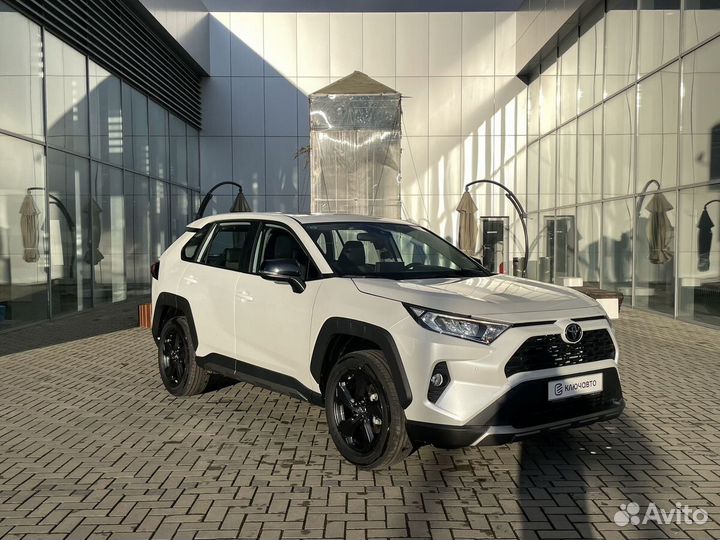 Toyota RAV4 2.0 CVT, 2023