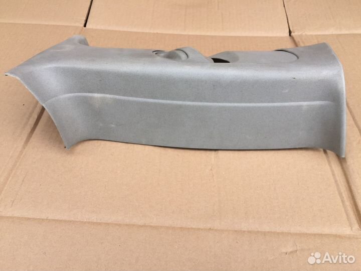 Облицовка стойки левая 98ABA24583 Ford Focus 1