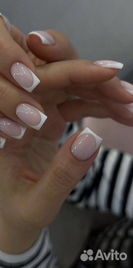 Наращивание ногтей