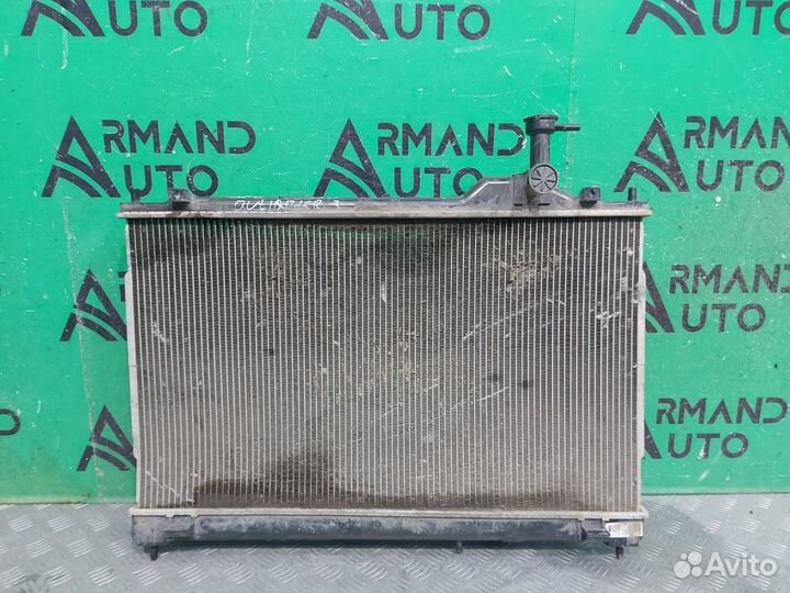Радиатор двигателя (двс) Mitsubishi Outlander 3