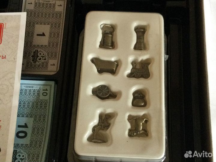 Игра Монополия 80 лет