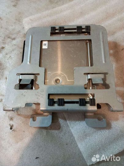 Блок управления двигателя VW Touran 1.4