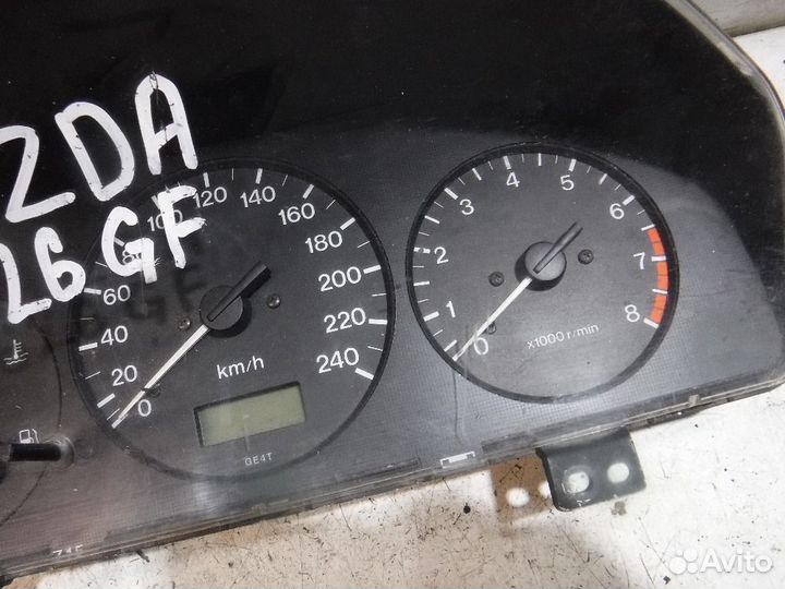 Панель приборов Mazda 626 GF