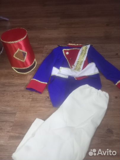 Костюм оловянного солдатика