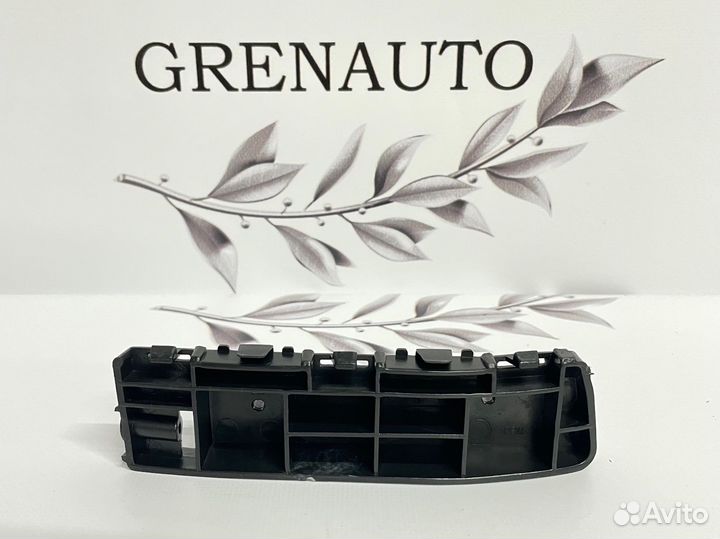 Кронштейн бампера правый передн honda accord 8 cu