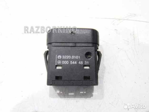 Кнопка корректора фар