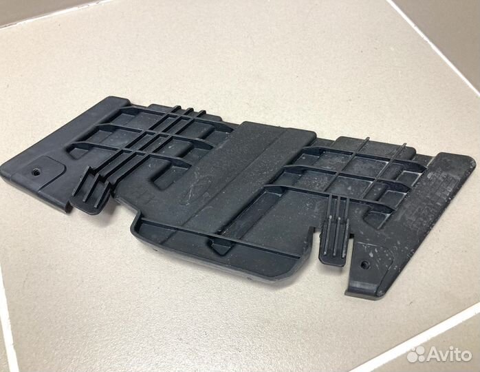 Кронштейн заднего бампера левый Chery Tiggo 4