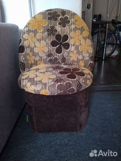 Кресло пуфик