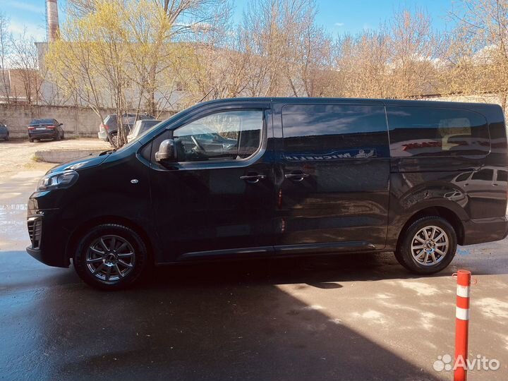 Трансфер на микроавтобусе