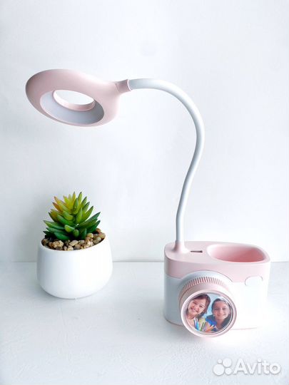 Лампа настольная с органайзером